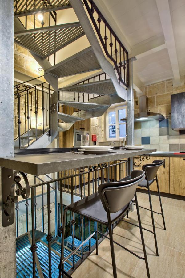ואלטה Chateau La Vallette - Grand Master'S Suite מראה חיצוני תמונה