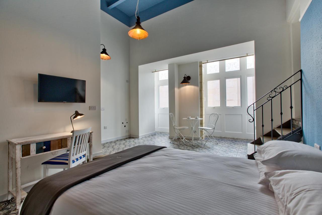 ואלטה Chateau La Vallette - Grand Master'S Suite מראה חיצוני תמונה