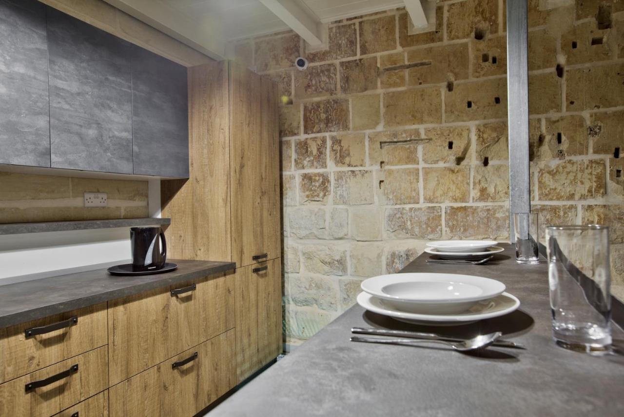 ואלטה Chateau La Vallette - Grand Master'S Suite מראה חיצוני תמונה